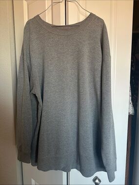 Eddie Bauer Classic Women’s Long-Sleeve Crewneck Shirt — Gray